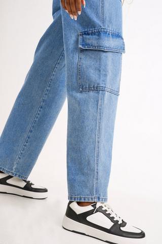 Wide Leg Cargo Denims