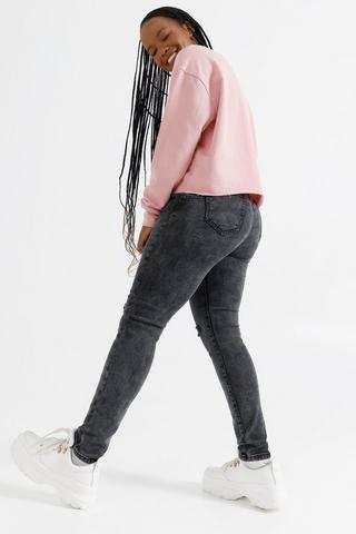 Curve Denim