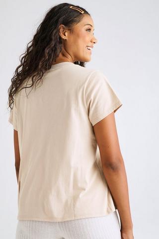 V-neck Regular Tee