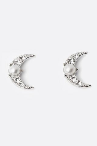 Stud Earrings