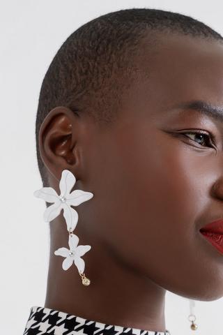 Drop Resin Flower Earrings 