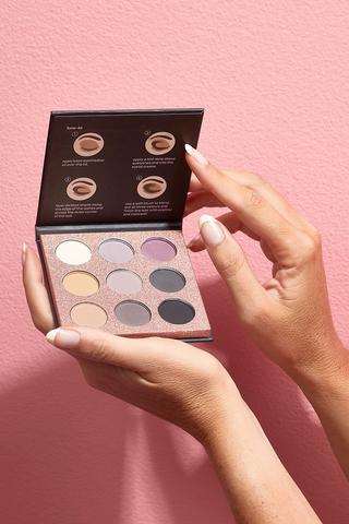 Eyeshadow Palette - Smokey