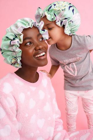 Bonnet Set