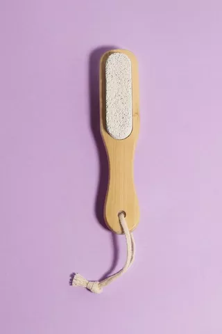 Nail Brush With Pumice