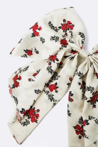 Oversized Bow