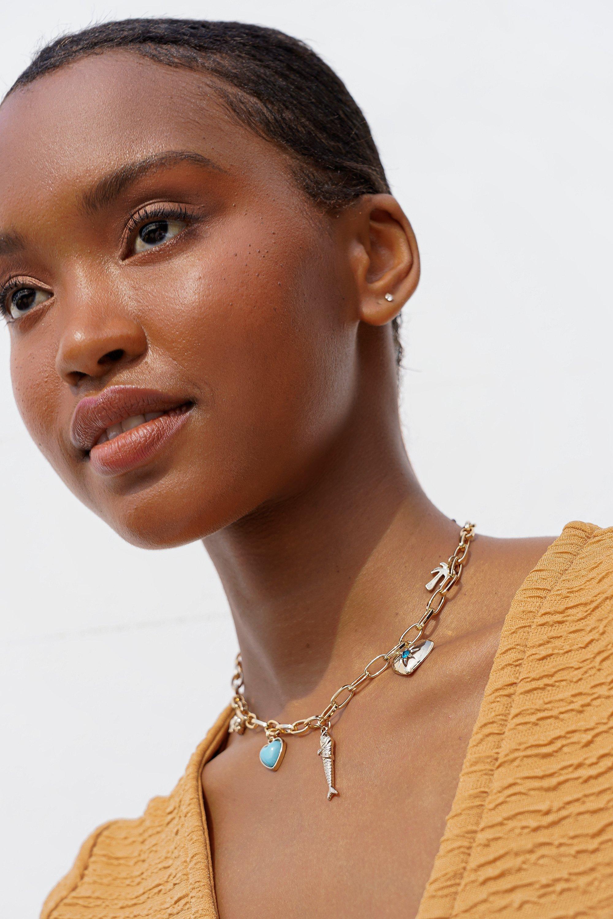 Necklace N03016