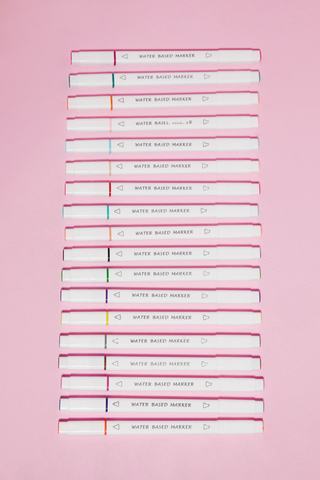 18 Pack Art Markers