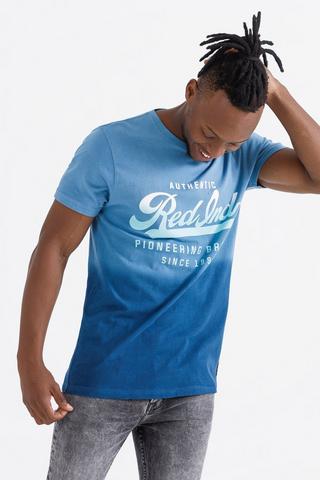 Statement T-shirt