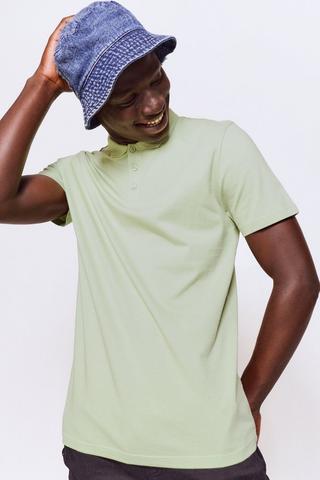 Golfer