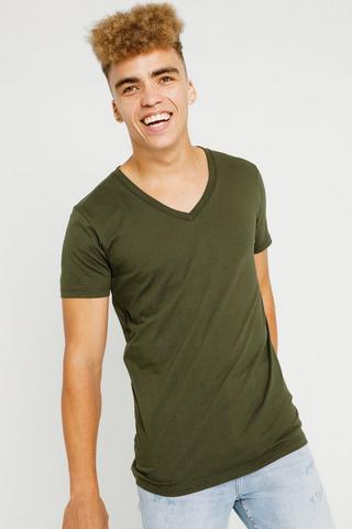Slim Fit V-neck T-shirt