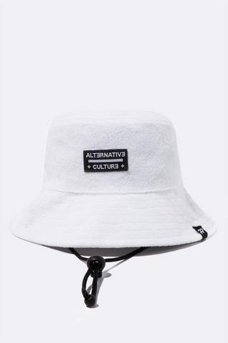 Statement Floppy Bucket Hat