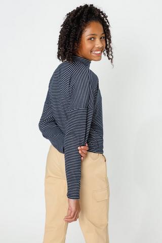 Cropped Turtle Neck Top