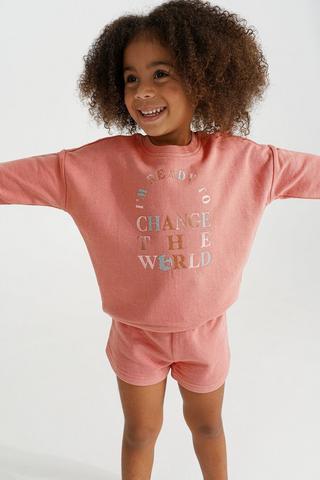 Statement Pullover And Short Sets