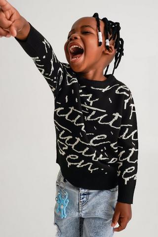 Knitted Pullover