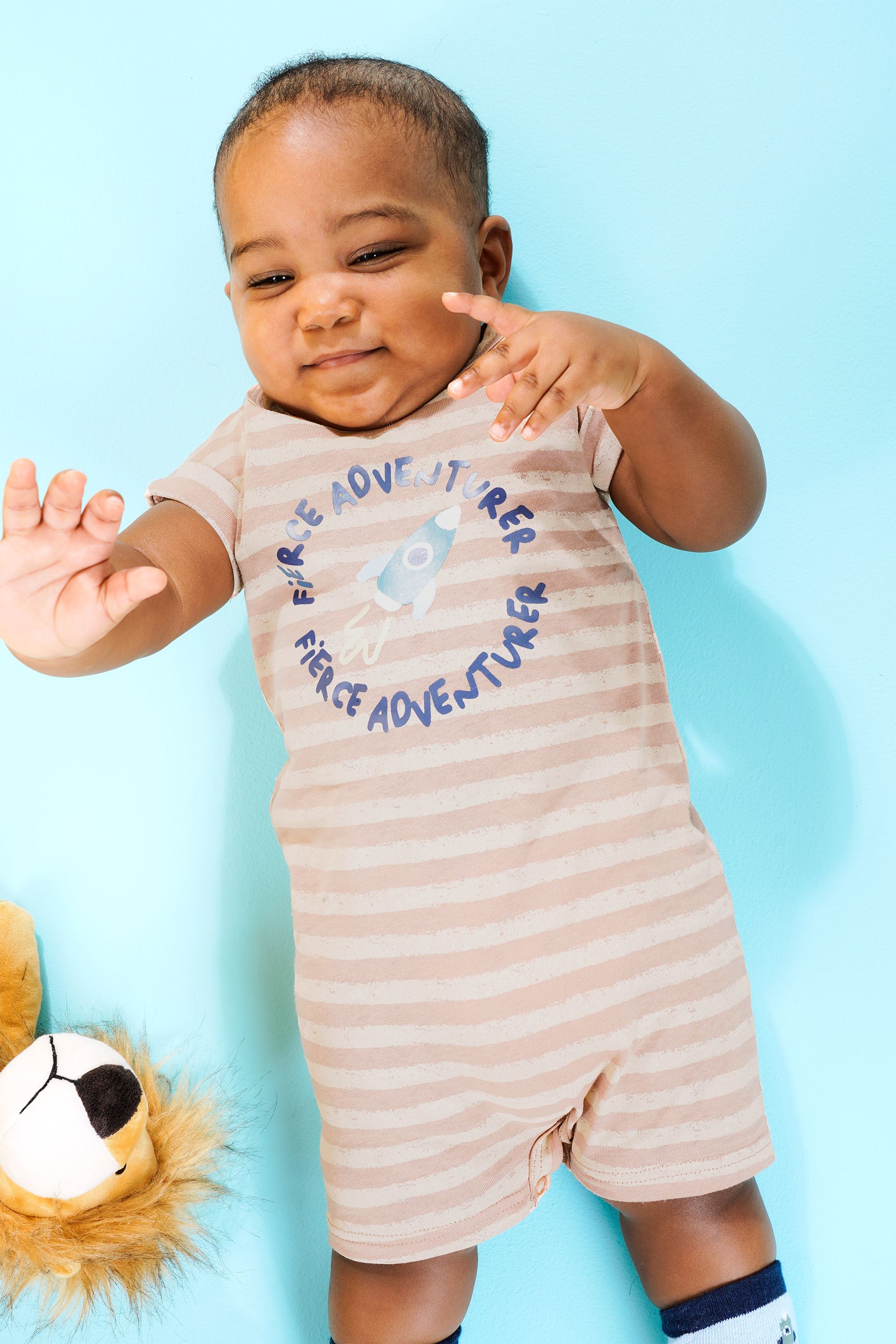 Mr price hot sale newborn baby clothes