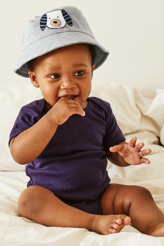 Infant bucket hat with 2024 strap