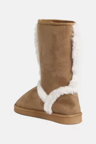 Short Boot