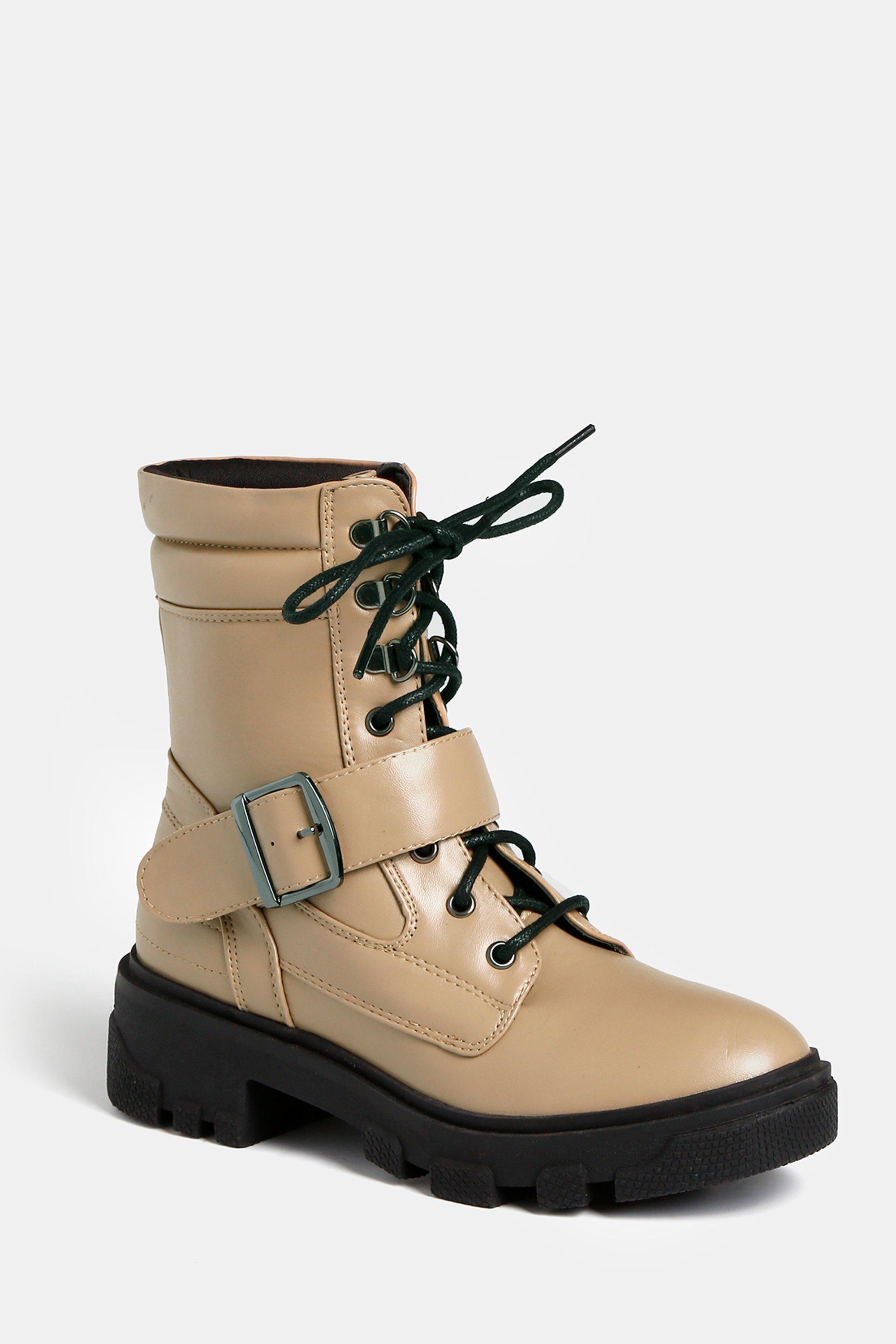 Combat boots outlet mr price