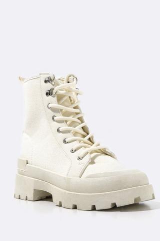 Hiker Boot