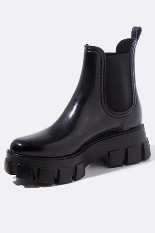 Chelsea Boot