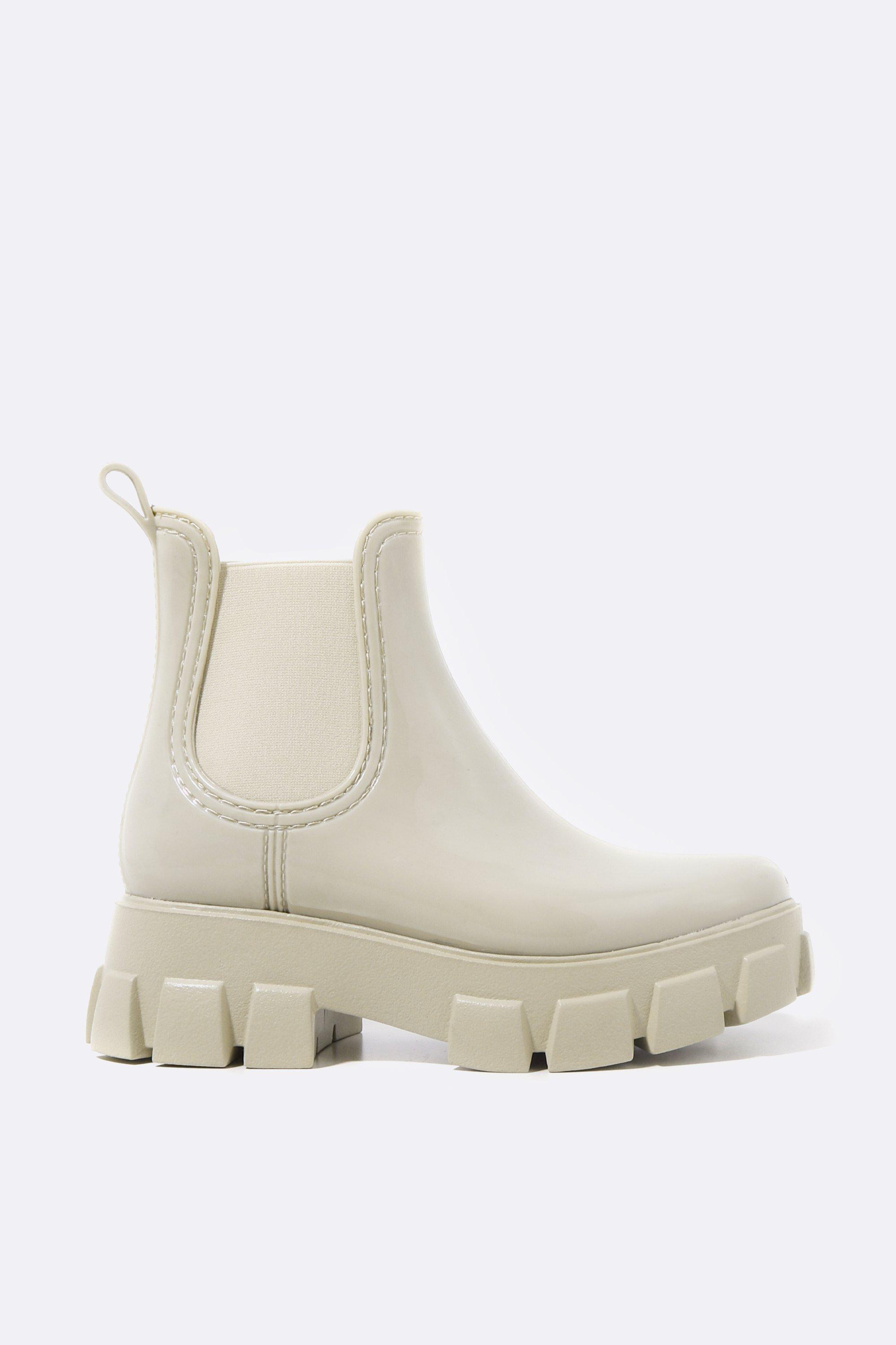 Chelsea boots mr clearance price