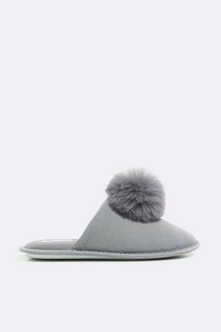 Pom Pom Slipper