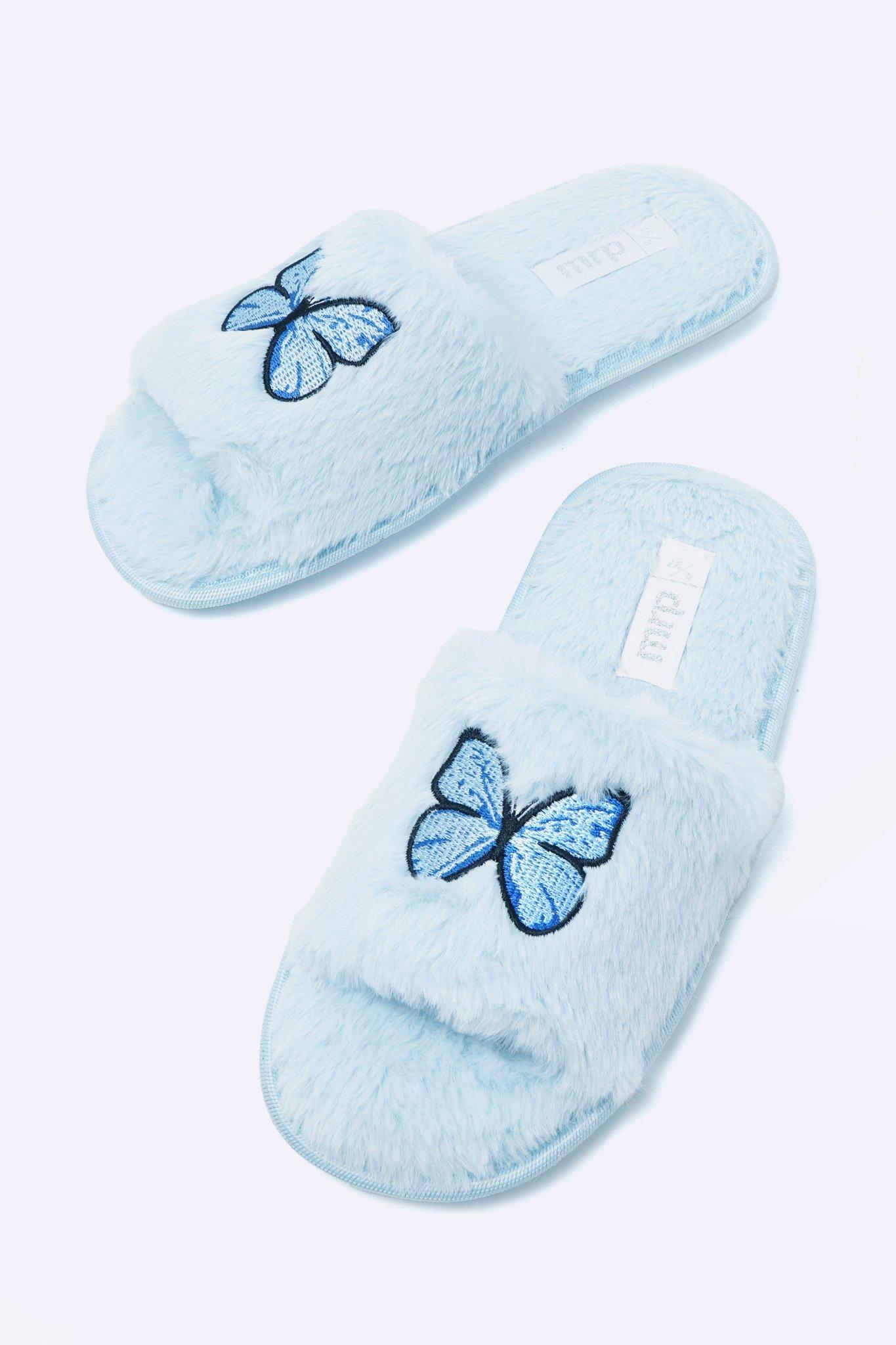 Fluffy slippers 2024 mr price