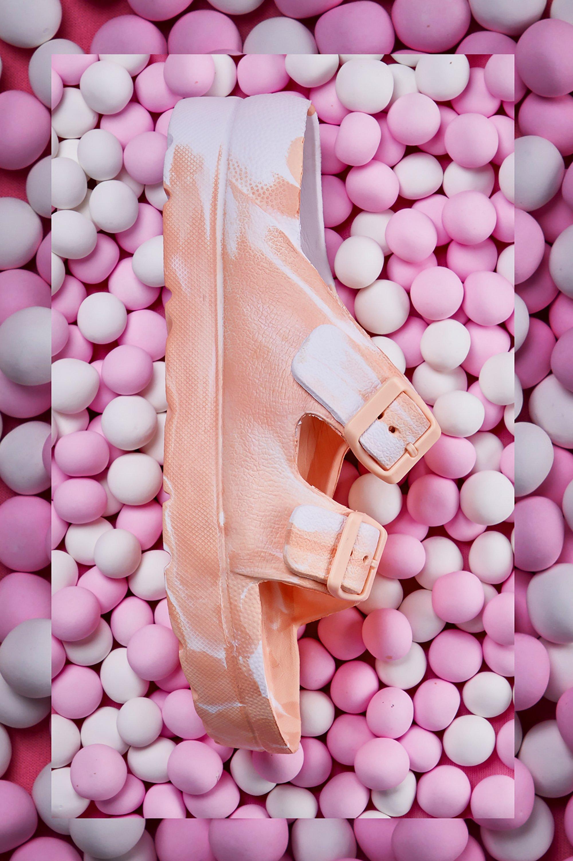 womens chunky slider