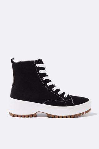 High Top Chunky Sneaker