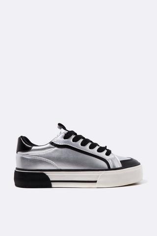 Lace Up Sneaker