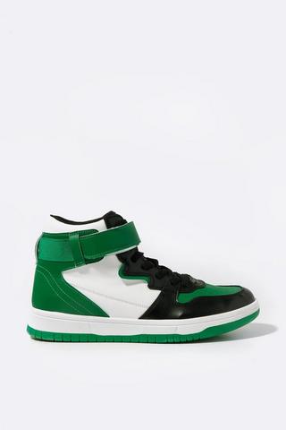 High Top Sneaker