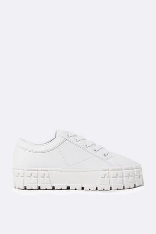 Chunky Lace Up Sneaker
