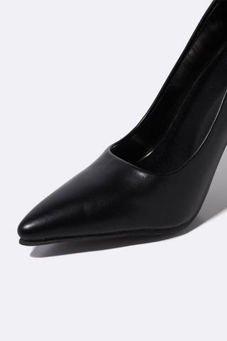 Ankle Chain Stiletto Court