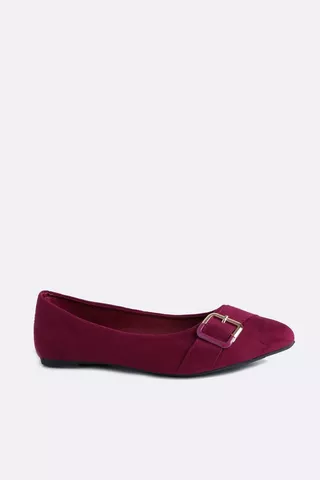 Pointy Buckle Pump