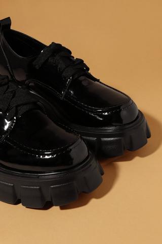 Chunky Lace Up Shoe