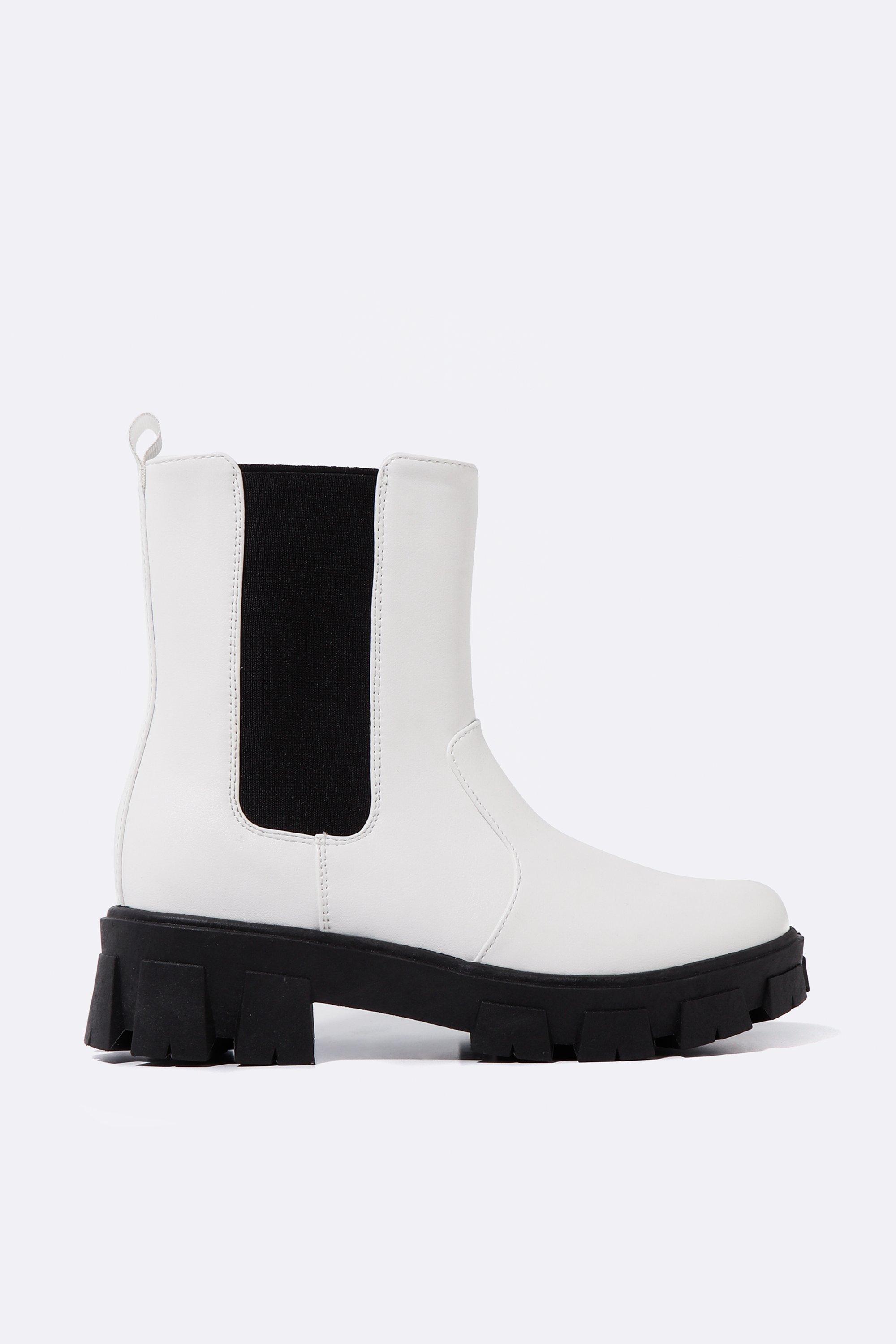 Winter boots shop at mr price