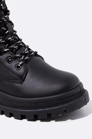 Combat boots 2025 mr price