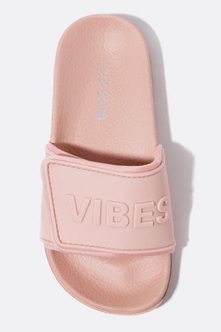 Statement Pool Slider