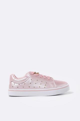 Lace Up Sneaker