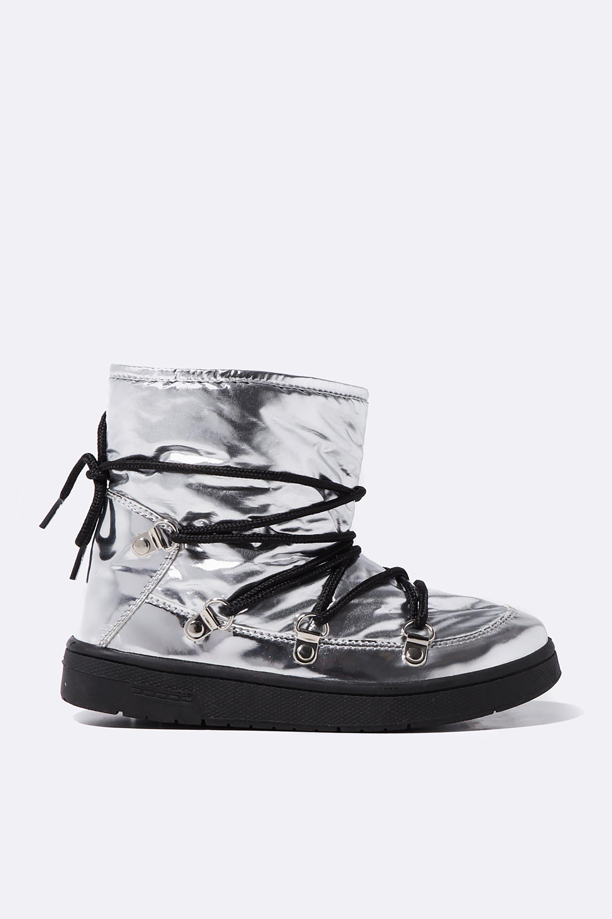 Moncler on sale ynnaf boots