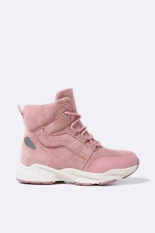 Adventure Ankle Sneaker