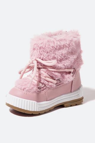Fluffy Boot