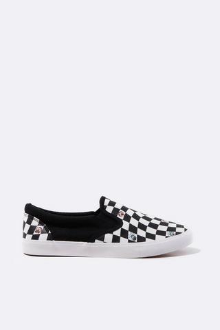 Slip On Sneaker