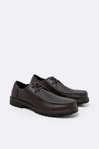 Lace-up Shoe