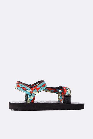 Sandal