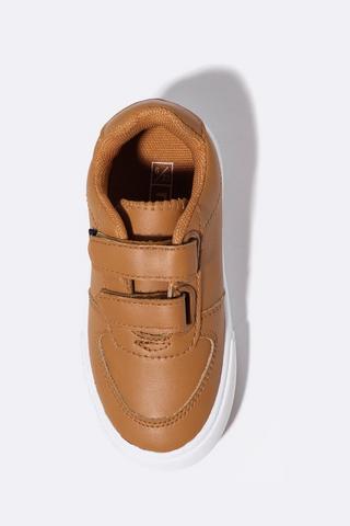 Strap Sneaker
