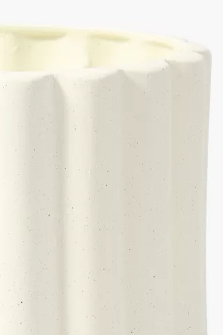 Wave Ceramic Planter, 17x20cm