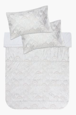 Soft Touch Twill Foil Shell Comforter Set
