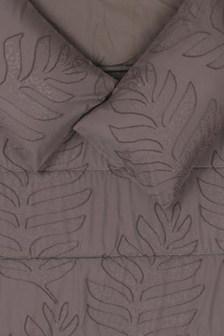 Microfibre Clipped Leaf Comforter Set