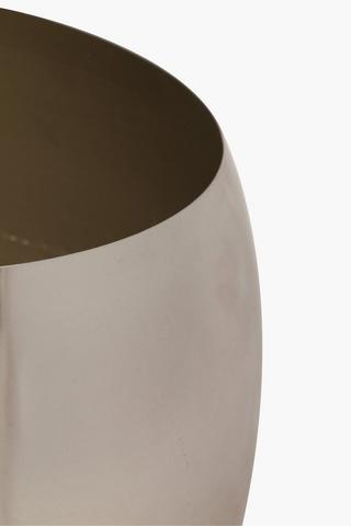 Classic Metal Planter, 26x29cm